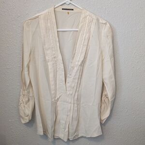 Elie Tahari Cream Pleated Women's Blouse Size S/P 1/2 Snap Up